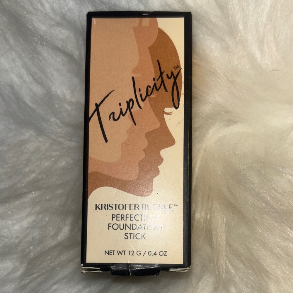 Triplicity Foundation Stick - Light